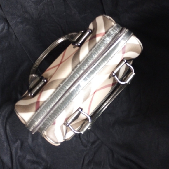 Burberry Handbag - Picture 5 of 10